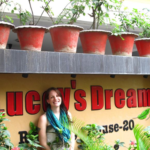 Meet your Posher, Lucy - Picture 1 of 1